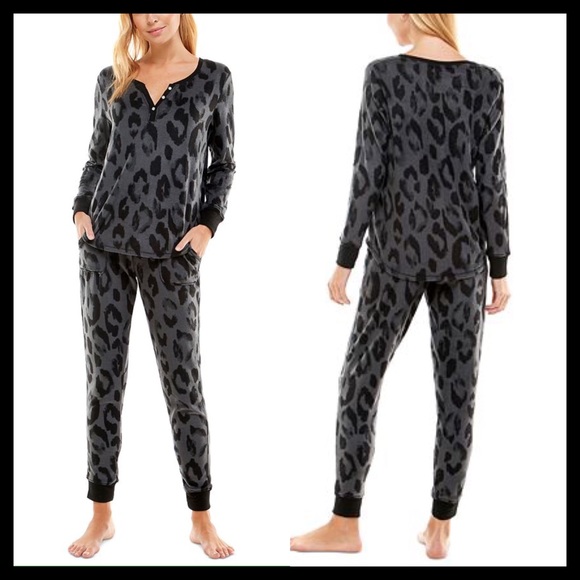 Jaclyn Intimates Other - Jaclyn Intimates Printed Faux Henley Top & Jogger Pants Set Leopard Gray